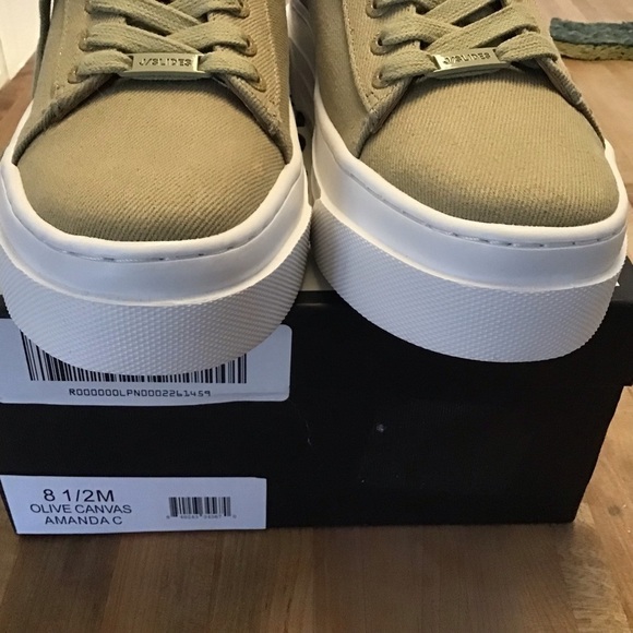 J/Slides Amanda Canvas Sneaker Olive size 8.5 NWB NWT - Picture 7 of 12